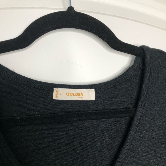 Aritzia T-Shirt Dress - Picture 3 of 4